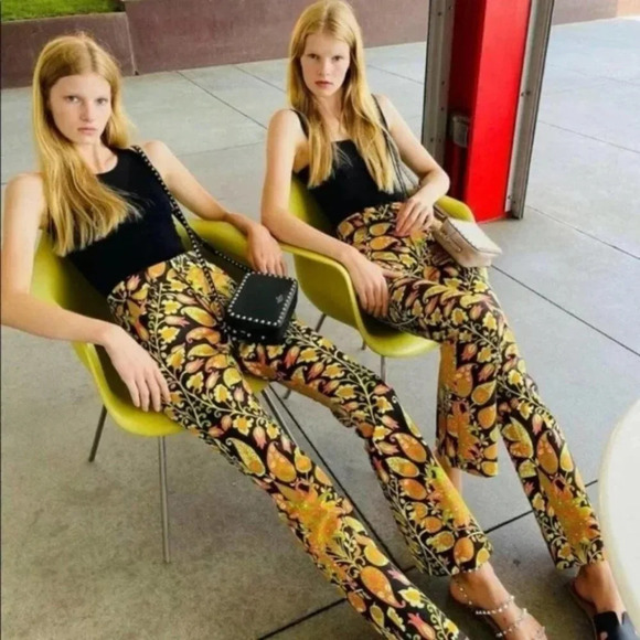 Zara Printed Flared Pants Trousers Groovy Floral 70's Pattern Sz Small - Picture 6 of 16